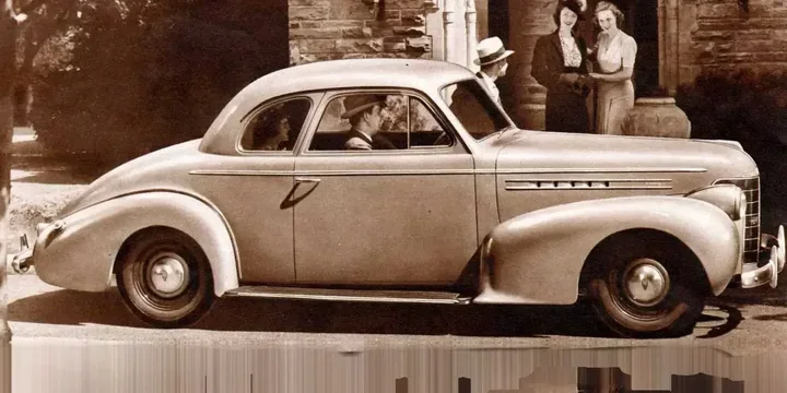 1939 Oldsmobile 1939-oldsmobile-series-80-club-coupe main image