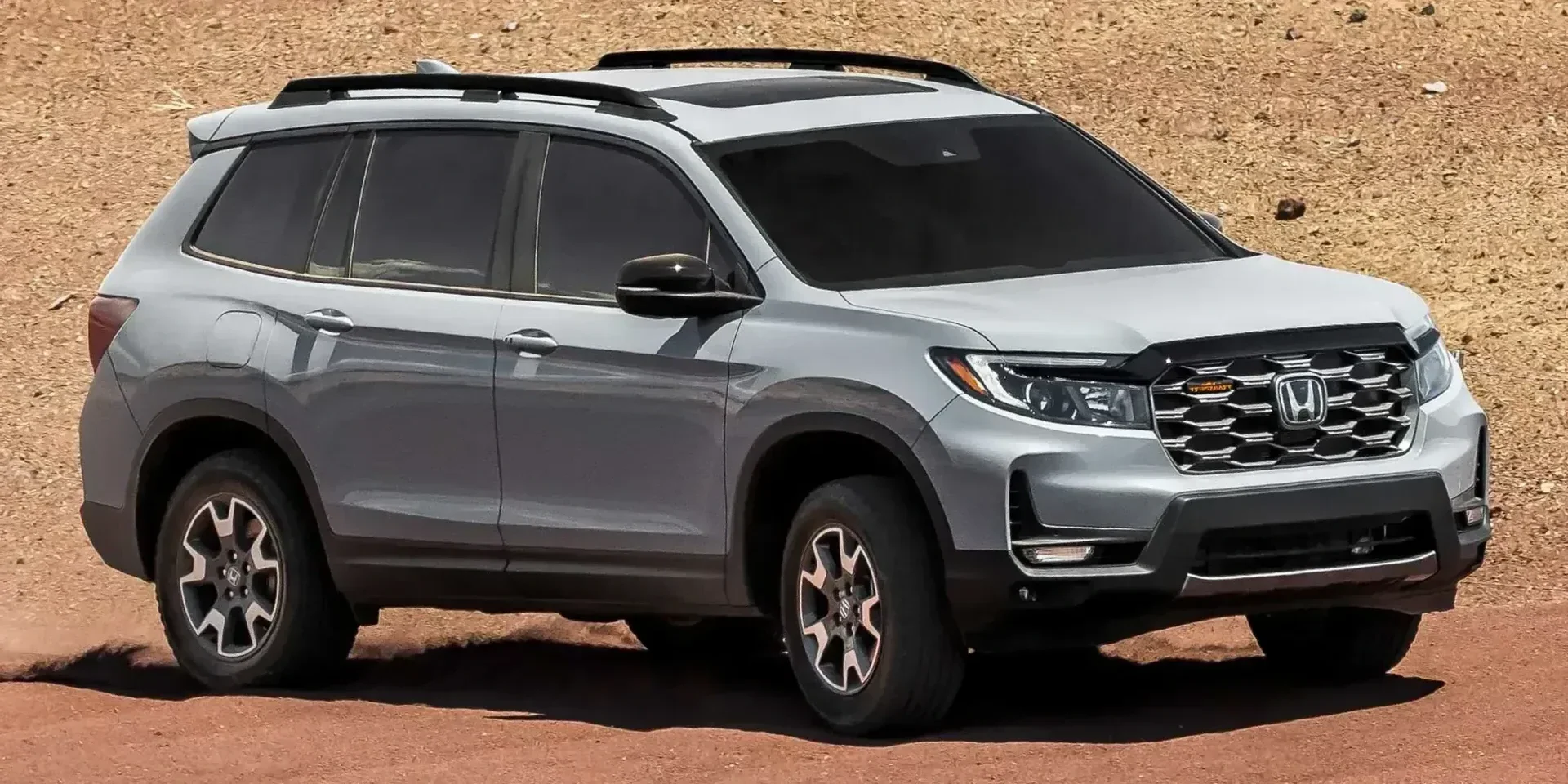 2022 Honda Passport photo 1