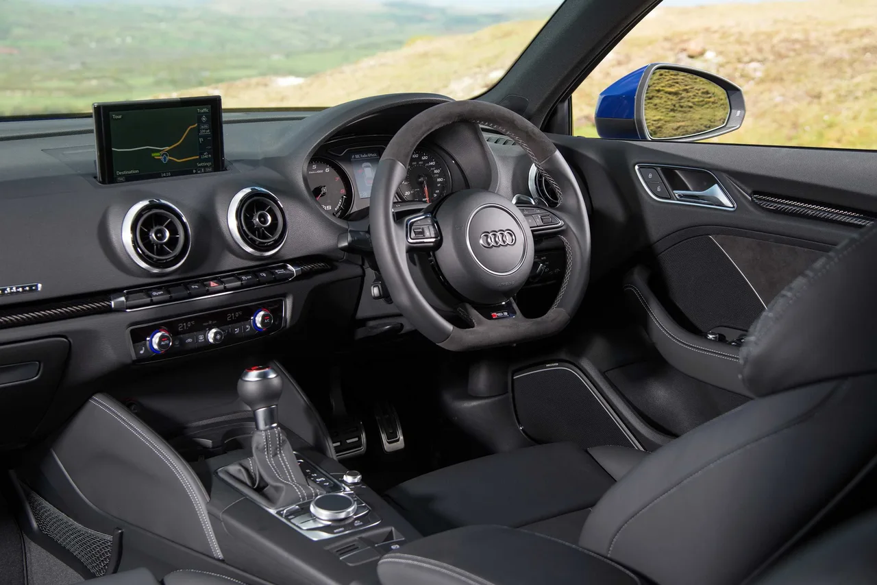 Interior 1