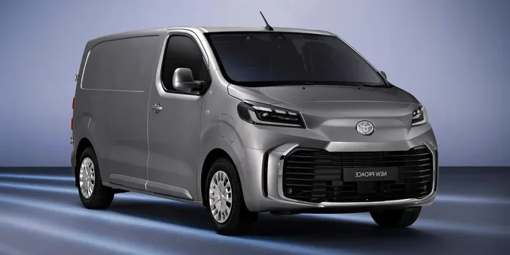 2024 Toyota 2024-toyota-proace-electric-long-75-single-speed main image