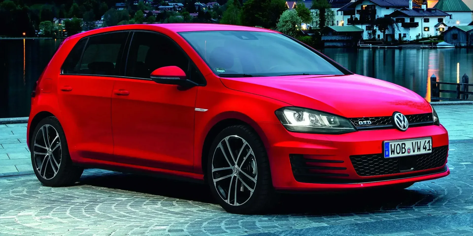 2013 Volkswagen Golf GTD photo 1