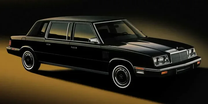 1983 Chrysler 1983-chrysler-executive-26-automatic main image