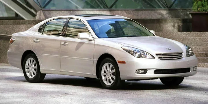 2004 Lexus 2004-lexus-es-330 main image