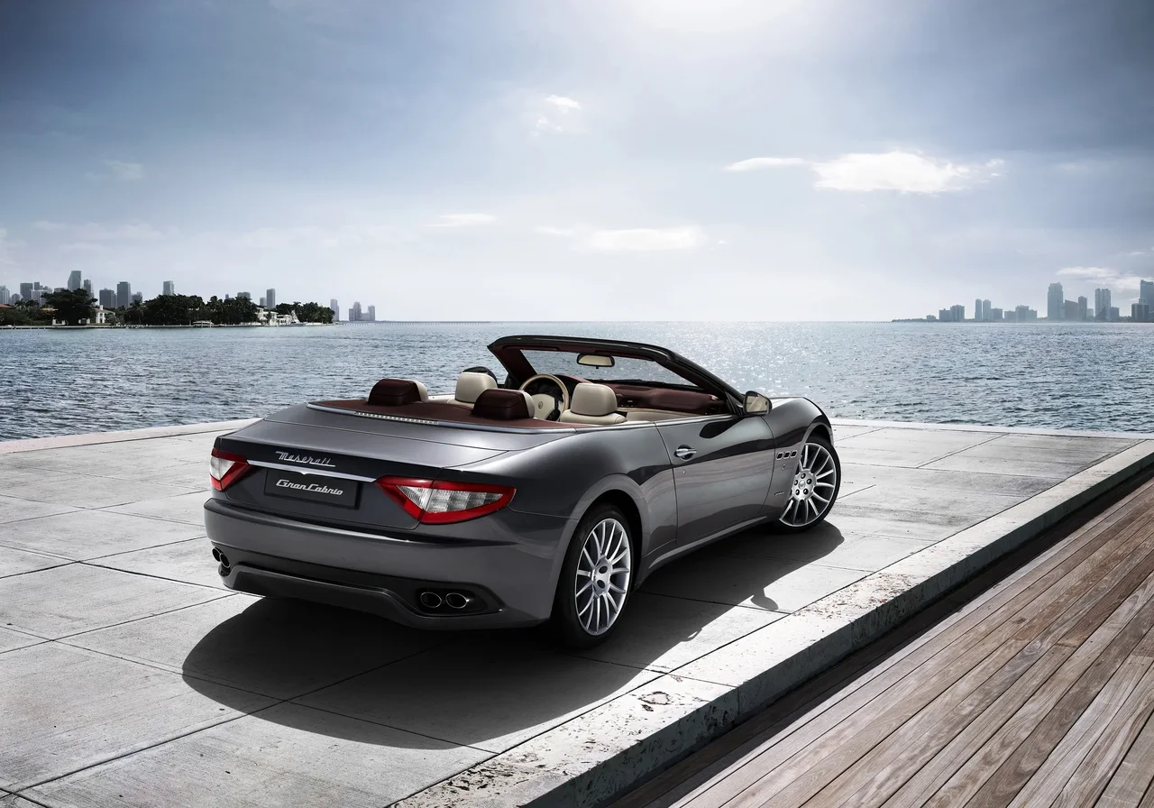 Exterior 4