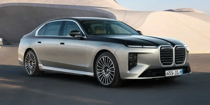 2026 BMW 2026-bmw-7-series-740d-xdrive-steptronic main image