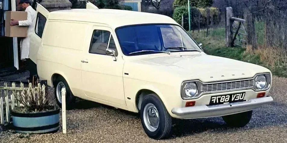 1970 Ford Escort photo 1