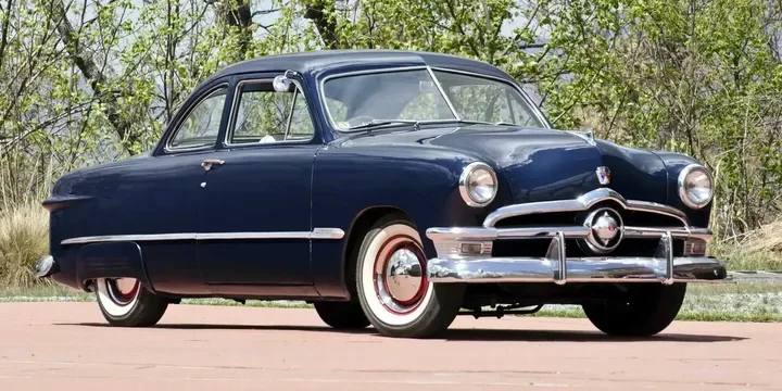 1950 Ford 1950-ford-custom-deluxe-club-coupe-39-v8-manual main image