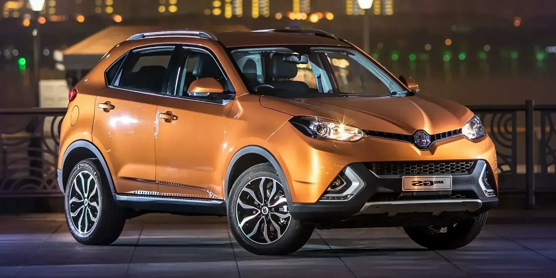 2016 MG GS photo 1