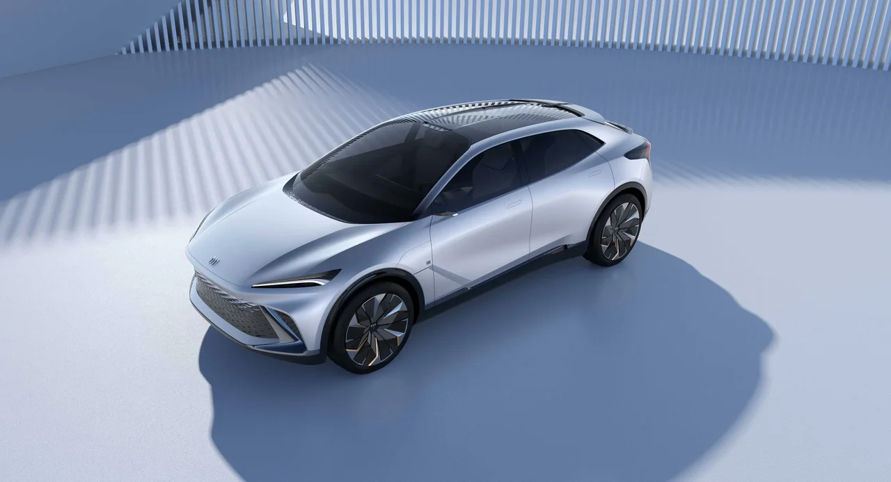 Exterior 4