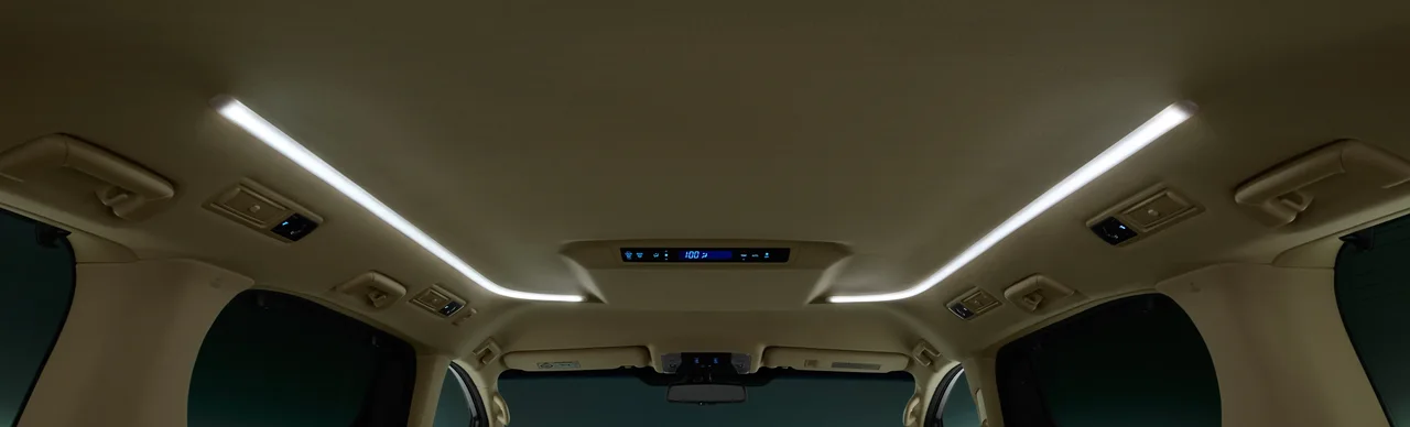 Interior 4