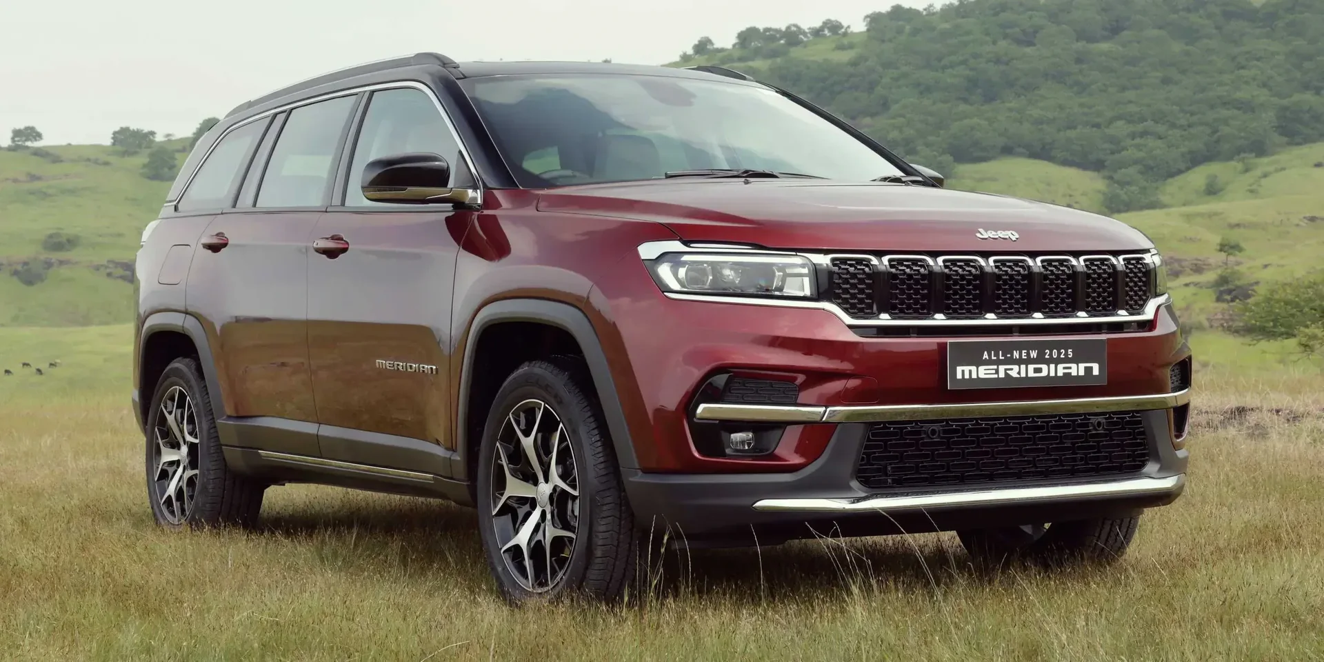2025 Jeep Meridian photo 1