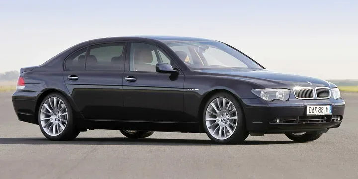 2002 BMW 2002-bmw-7-series-760li-automatic-6-speed main image