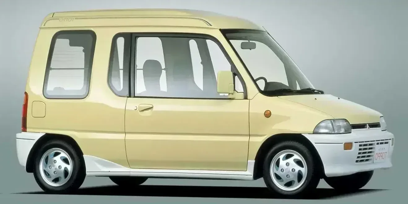 1990 Mitsubishi Minica Toppo photo 1