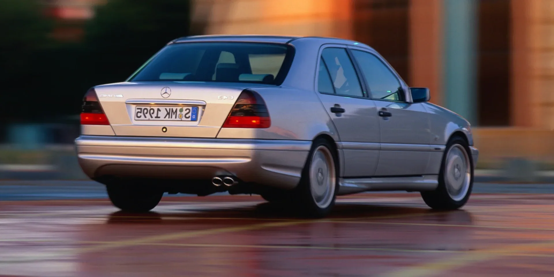 2000 Mercedes-Benz C-Class photo 1