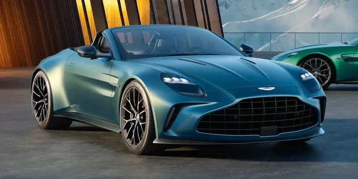 2025 Aston Martin 2025-aston-martin-vantage-convertible-roadster-40-v8-automatic-8-speed-665ps main image