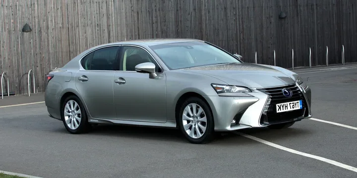 2016 Lexus GS exterior main image