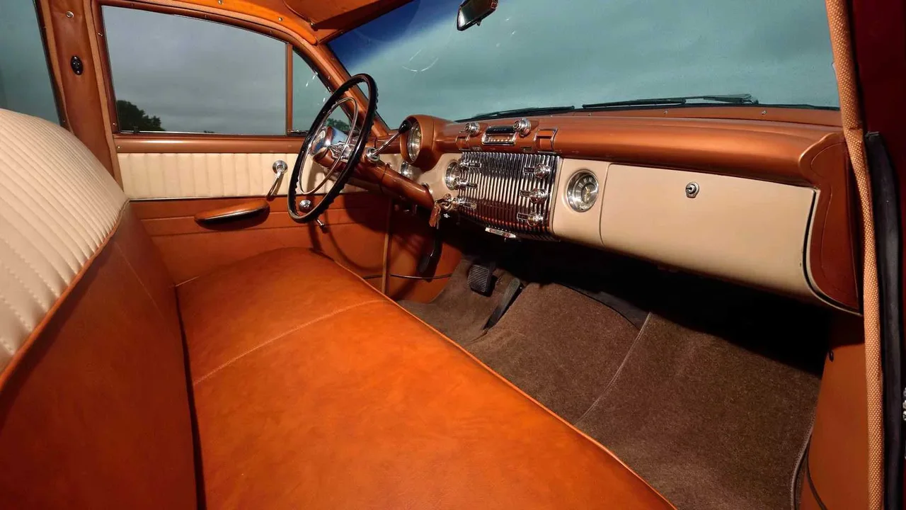 Interior 1