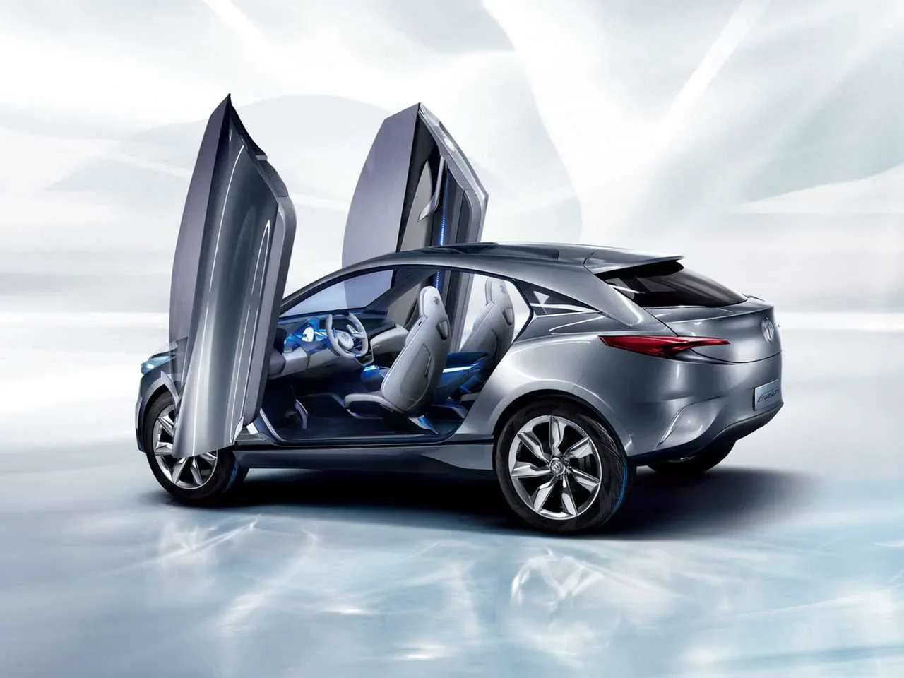Exterior 4