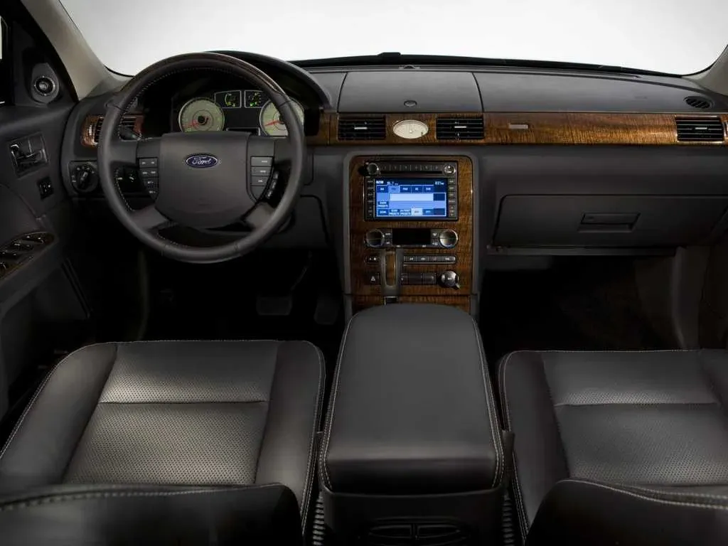 Interior 1