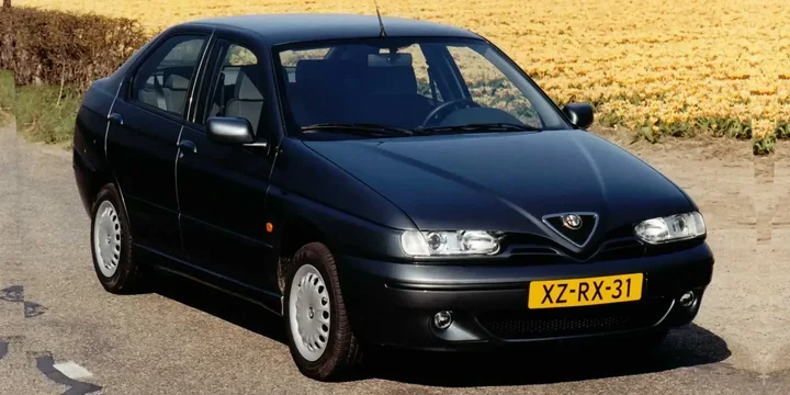 1998 Alfa Romeo 1998-alfa-romeo-146-hatchback-16-tspark-16v-manual-5-speed-120ps main image