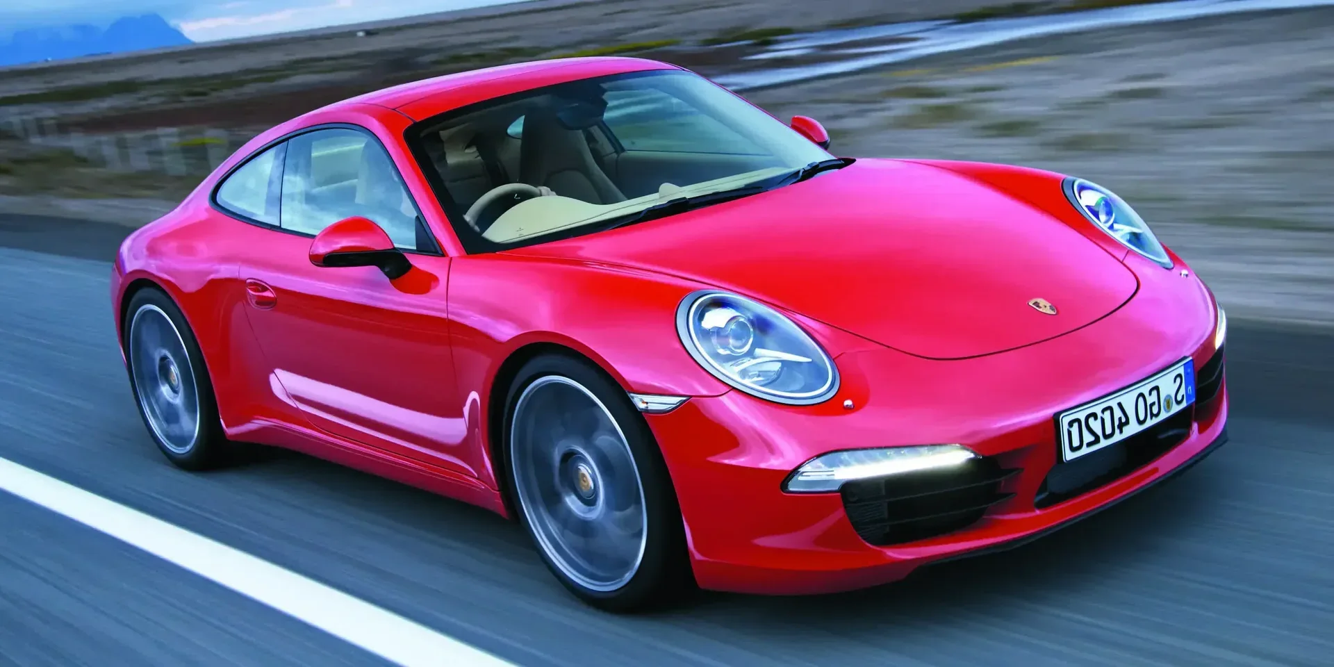 2012 Porsche 911 Carrera photo 1