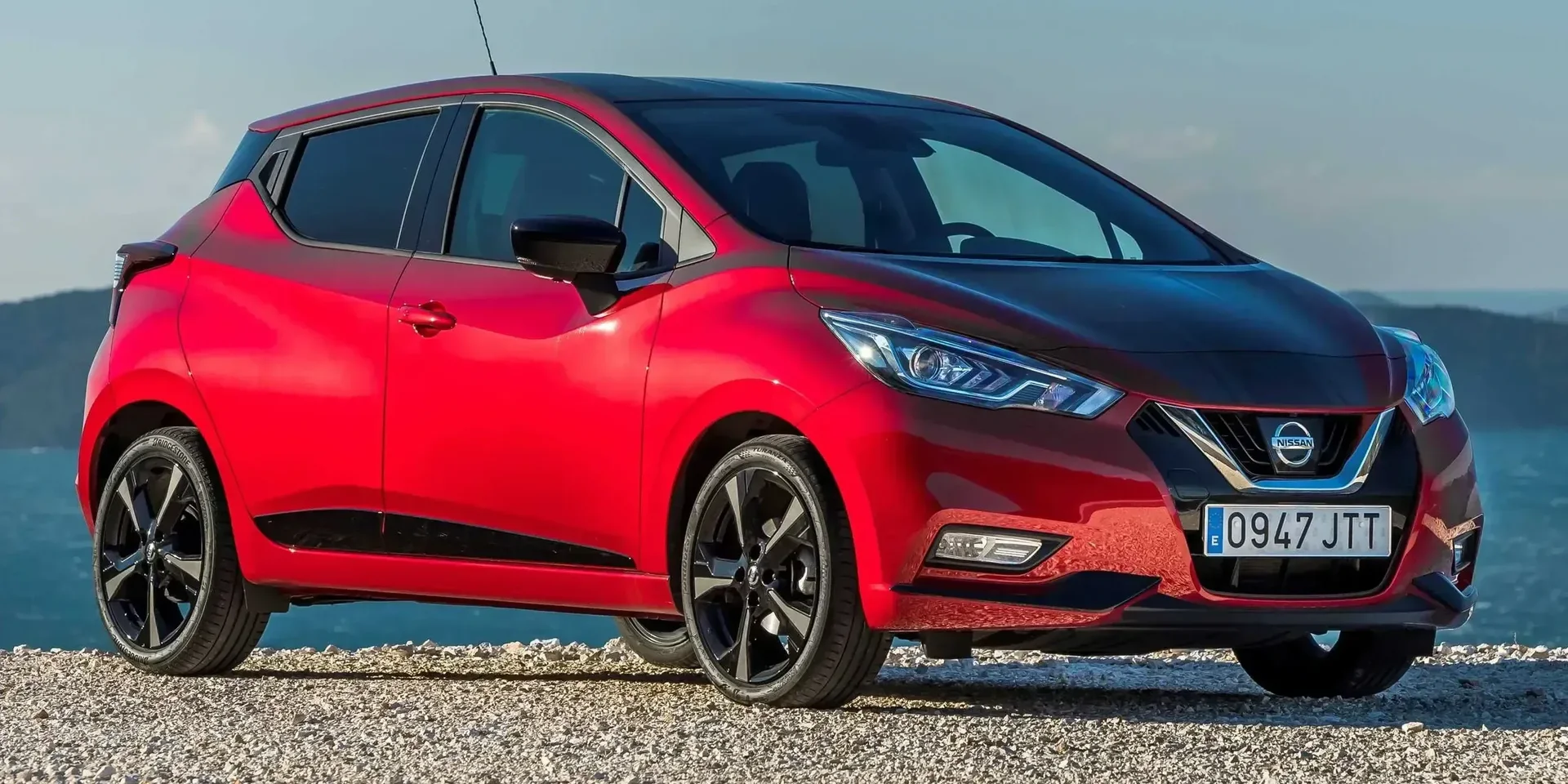 2017 Nissan Micra photo 1