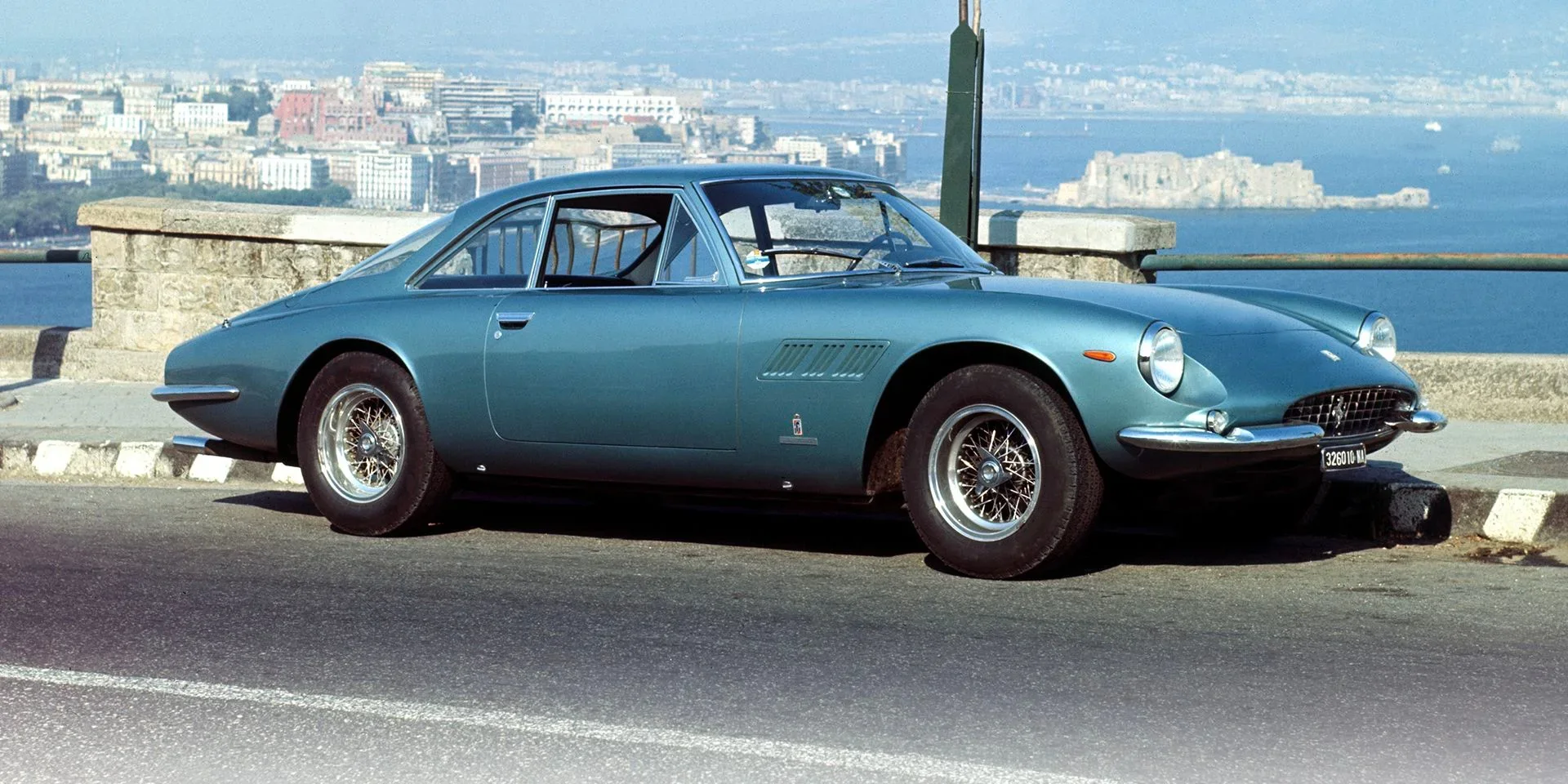 1966 Ferrari 500 Superfast photo 1