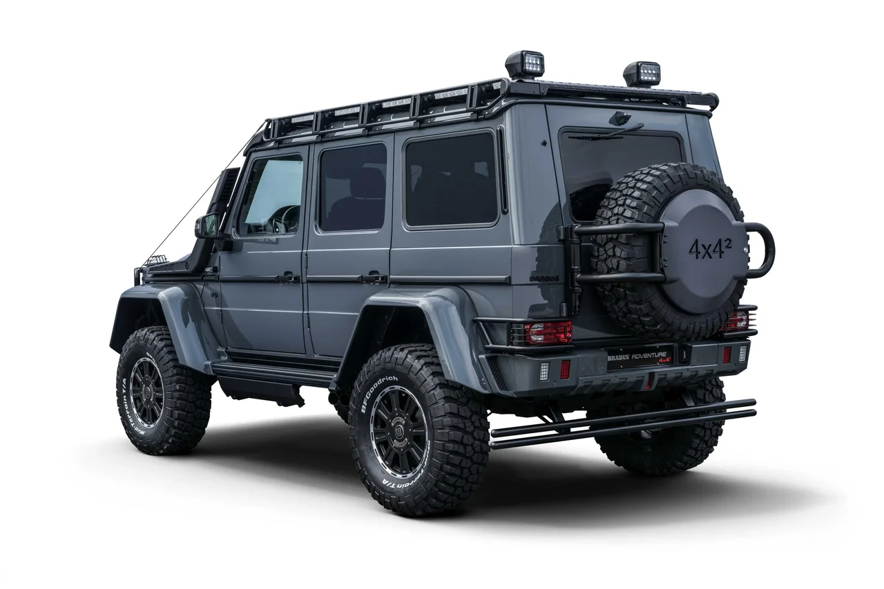 Exterior 4