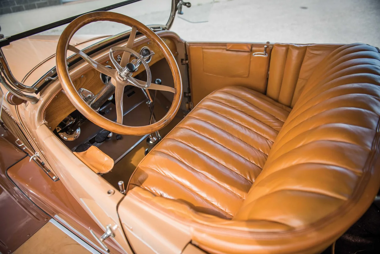Interior 3