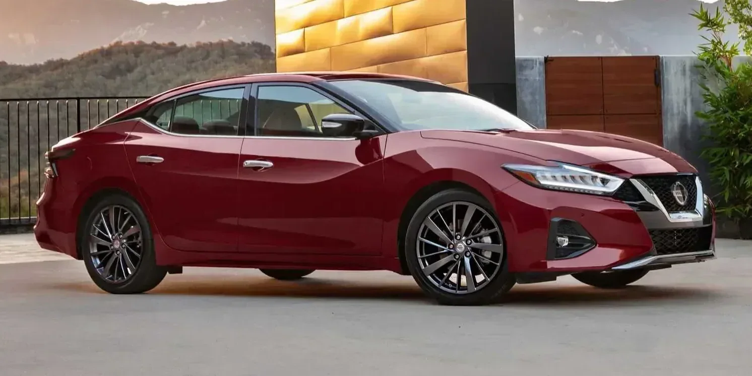 2019 Nissan Maxima photo 1