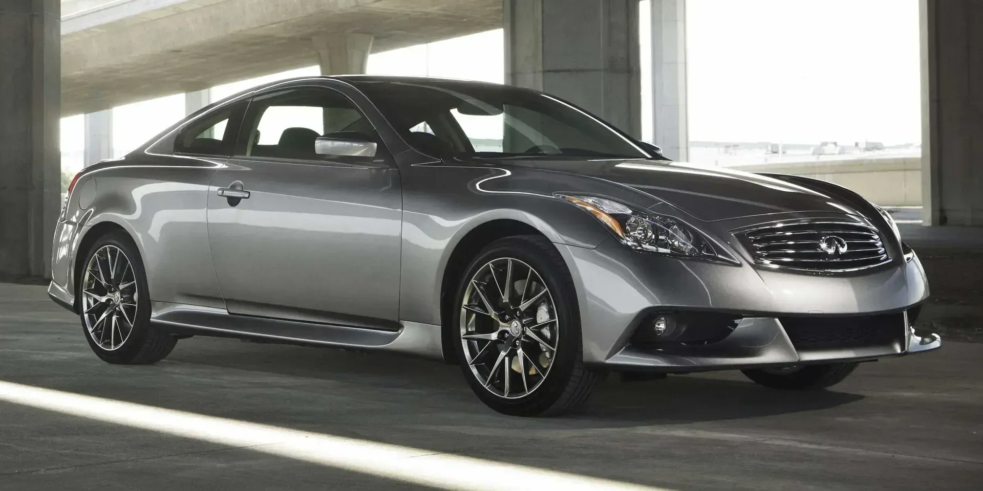 2011 Infiniti G photo 1