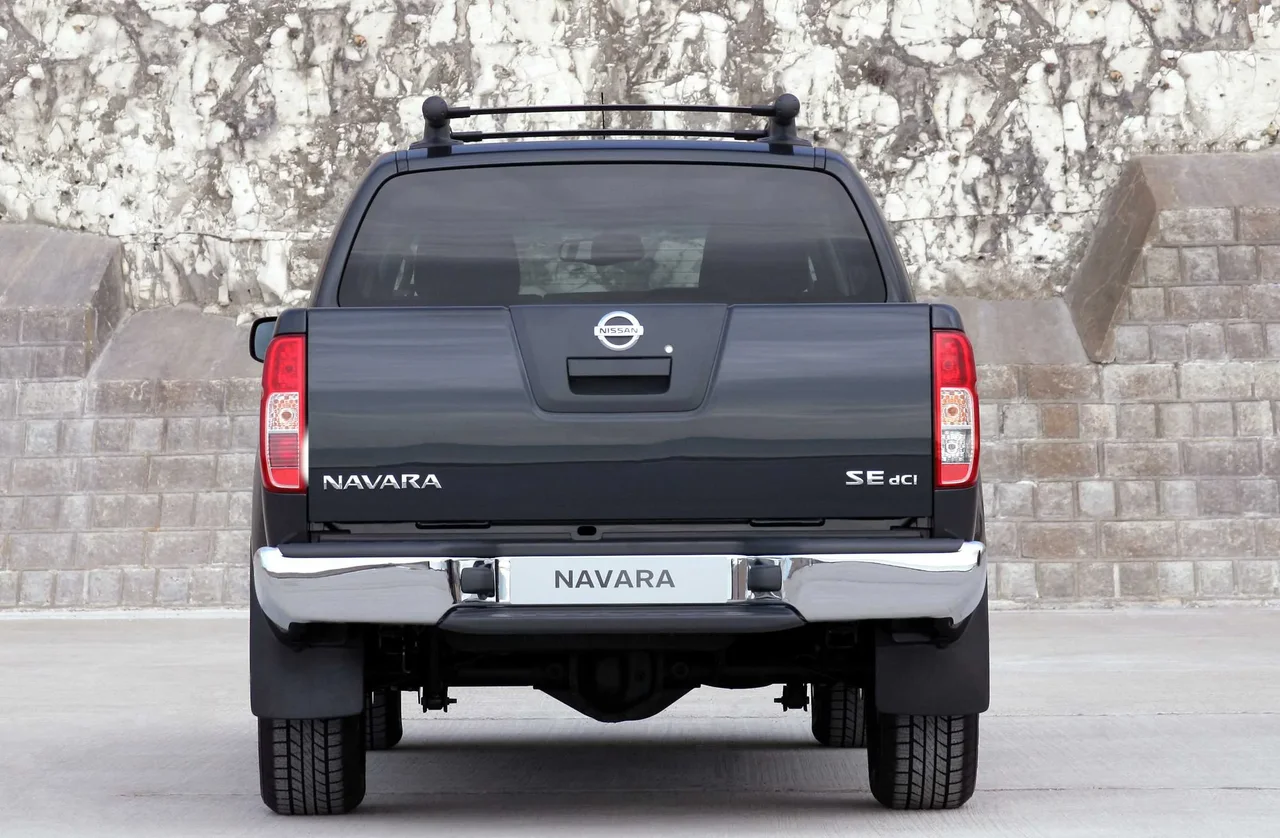 Exterior 5