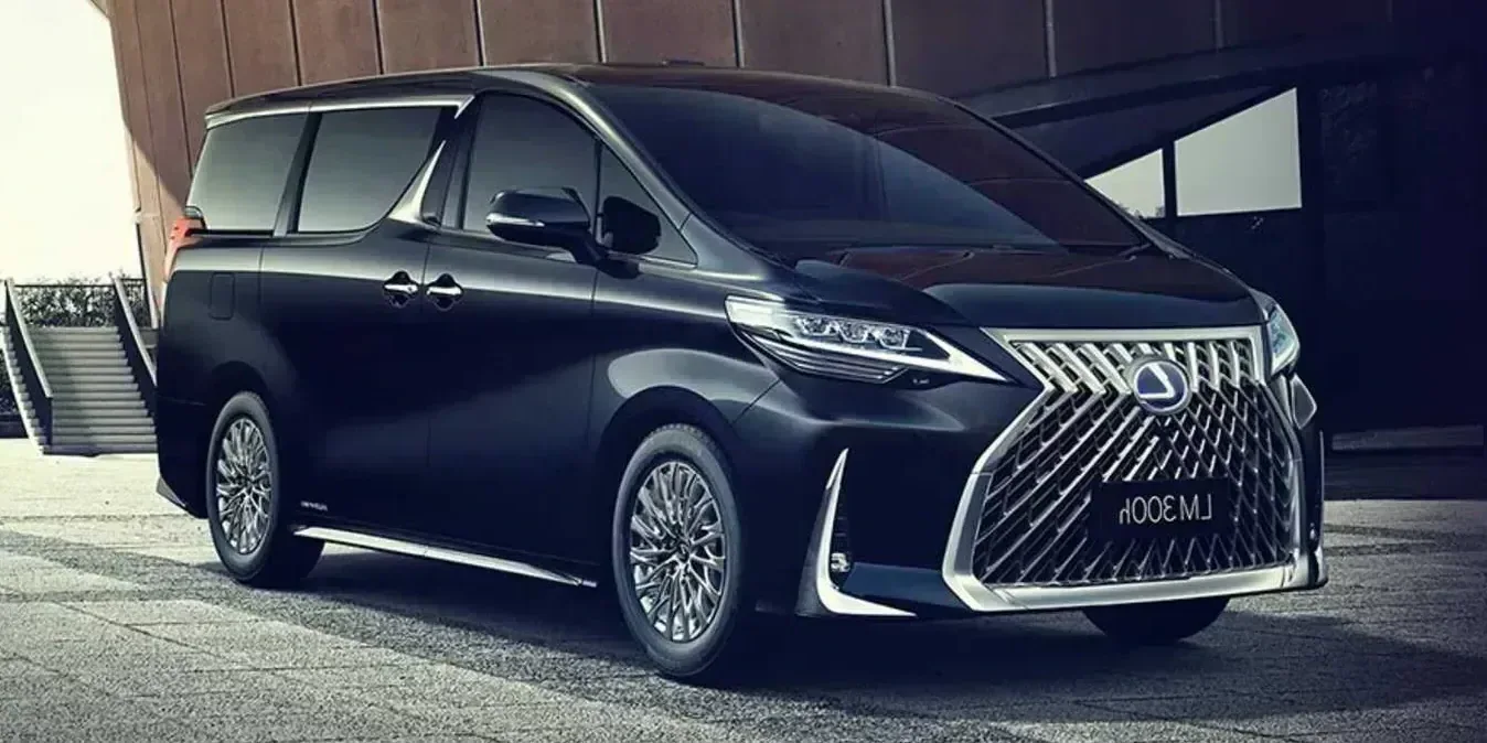 2020 Lexus LM photo 1