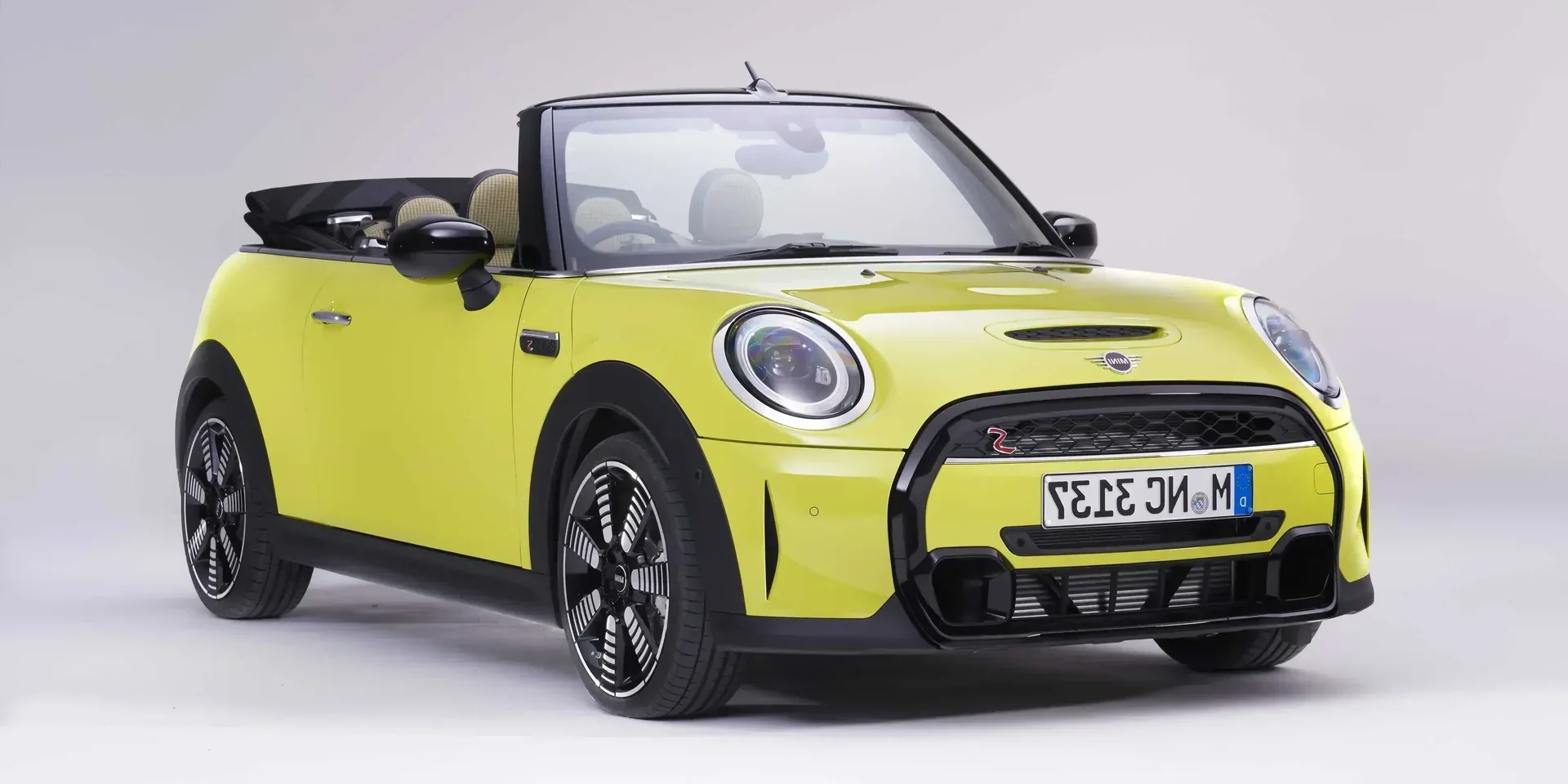 2024 Mini Cooper photo 1