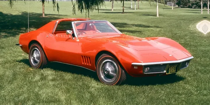 1968 Chevrolet 1968-chevrolet-corvette-coupe-chevrolet-corvette-stingray-70-v8-396ps main image