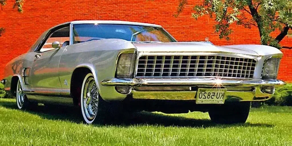 1963 Buick Riviera Silver Arrow I photo 1
