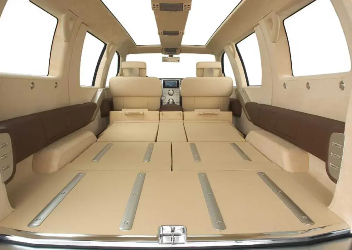 Interior 2