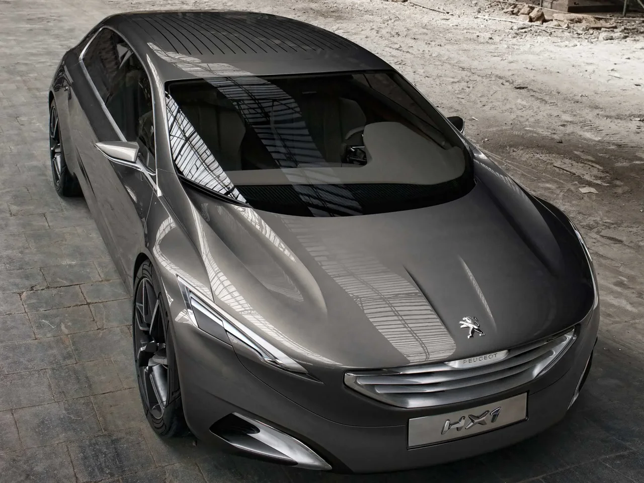 Exterior 3
