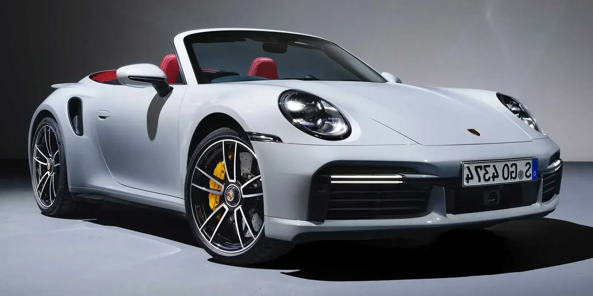 2022 Porsche 911 Turbo S photo 1