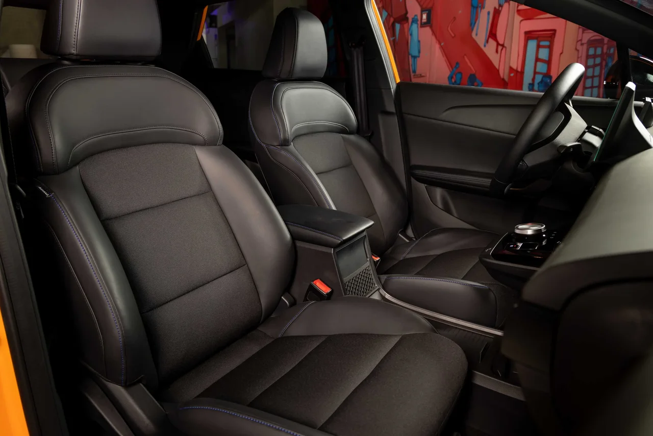 Interior 1