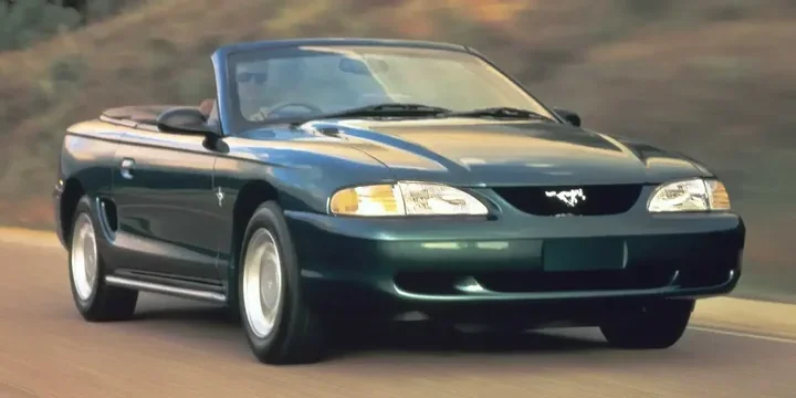 1996 Ford 1996-ford-mustang-svt-cobra-convertible-manual-5-speed main image