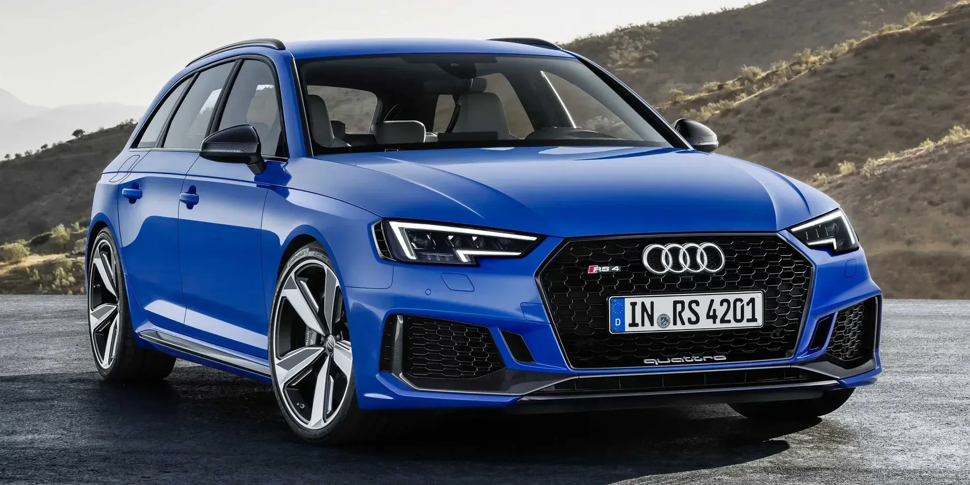 2017 Audi A4 RS photo 1