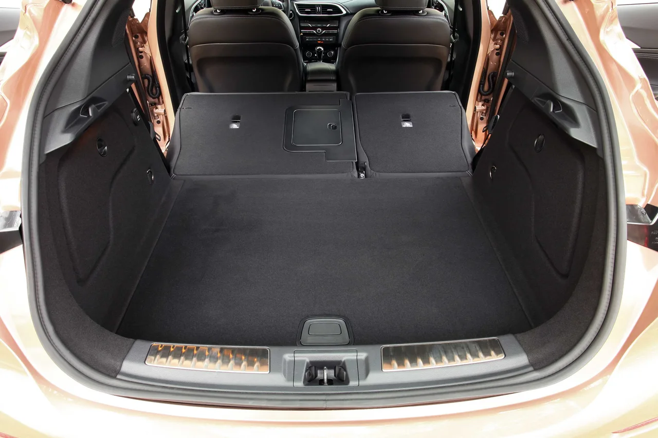 Interior 1
