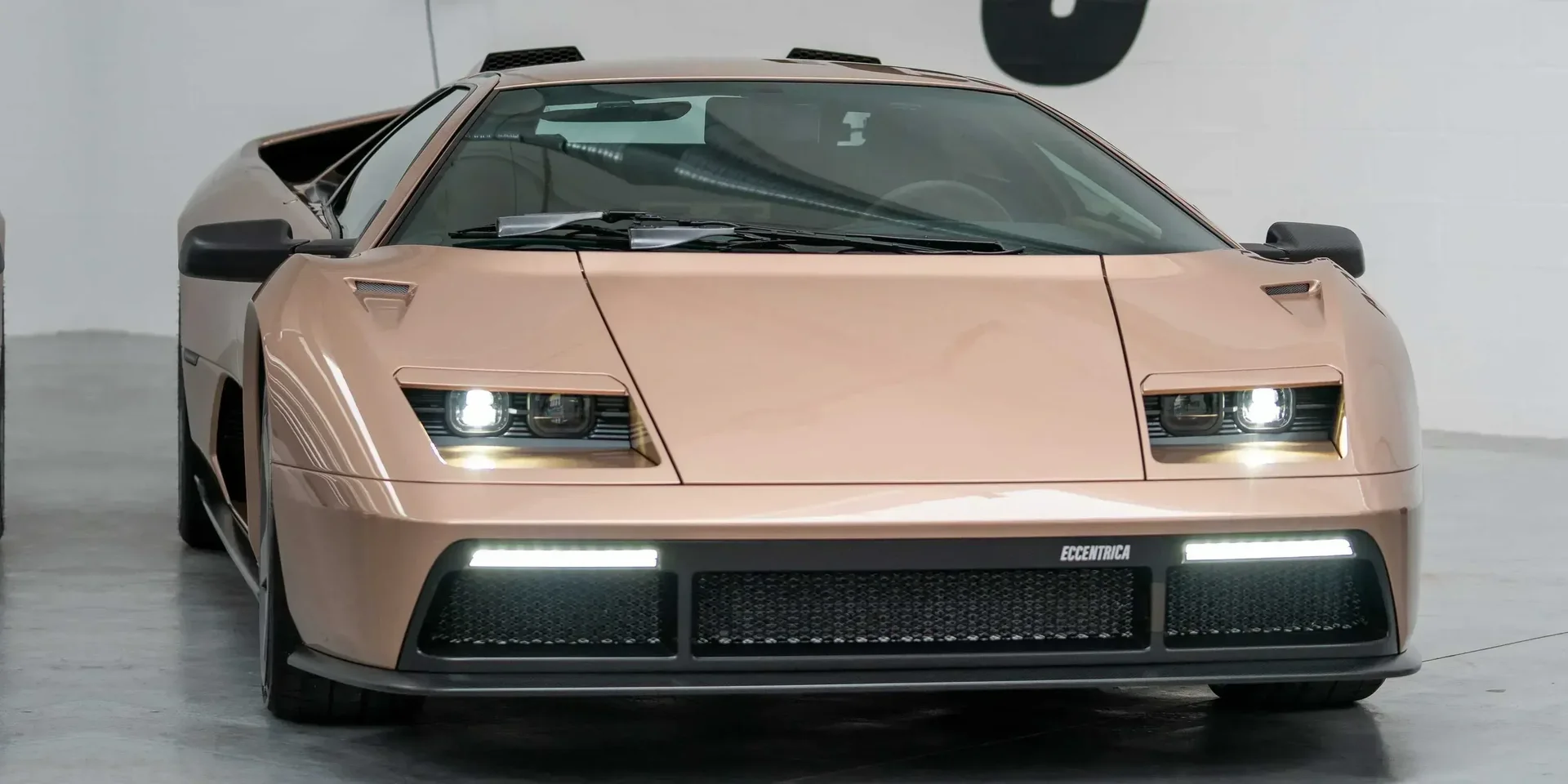 2025 Eccentrica V12 photo 1