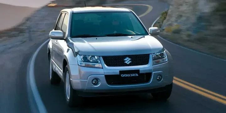 2008 Suzuki 2008-suzuki-escudo main image