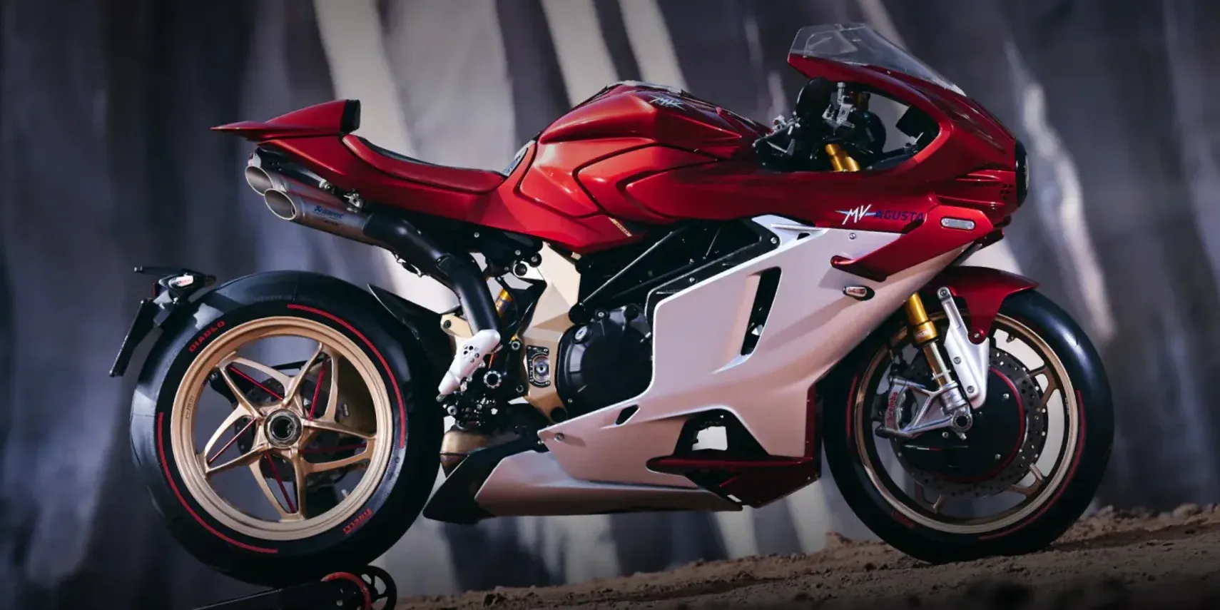 2025 MV Agusta Superveloce photo 1
