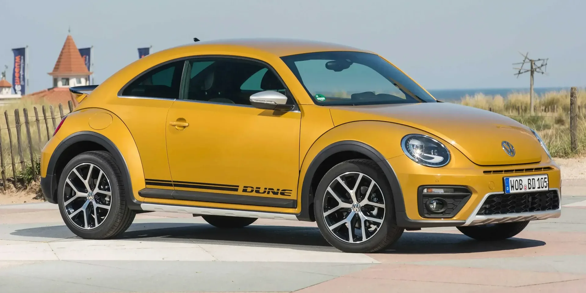 2016 Volkswagen Beetle Dune photo 1