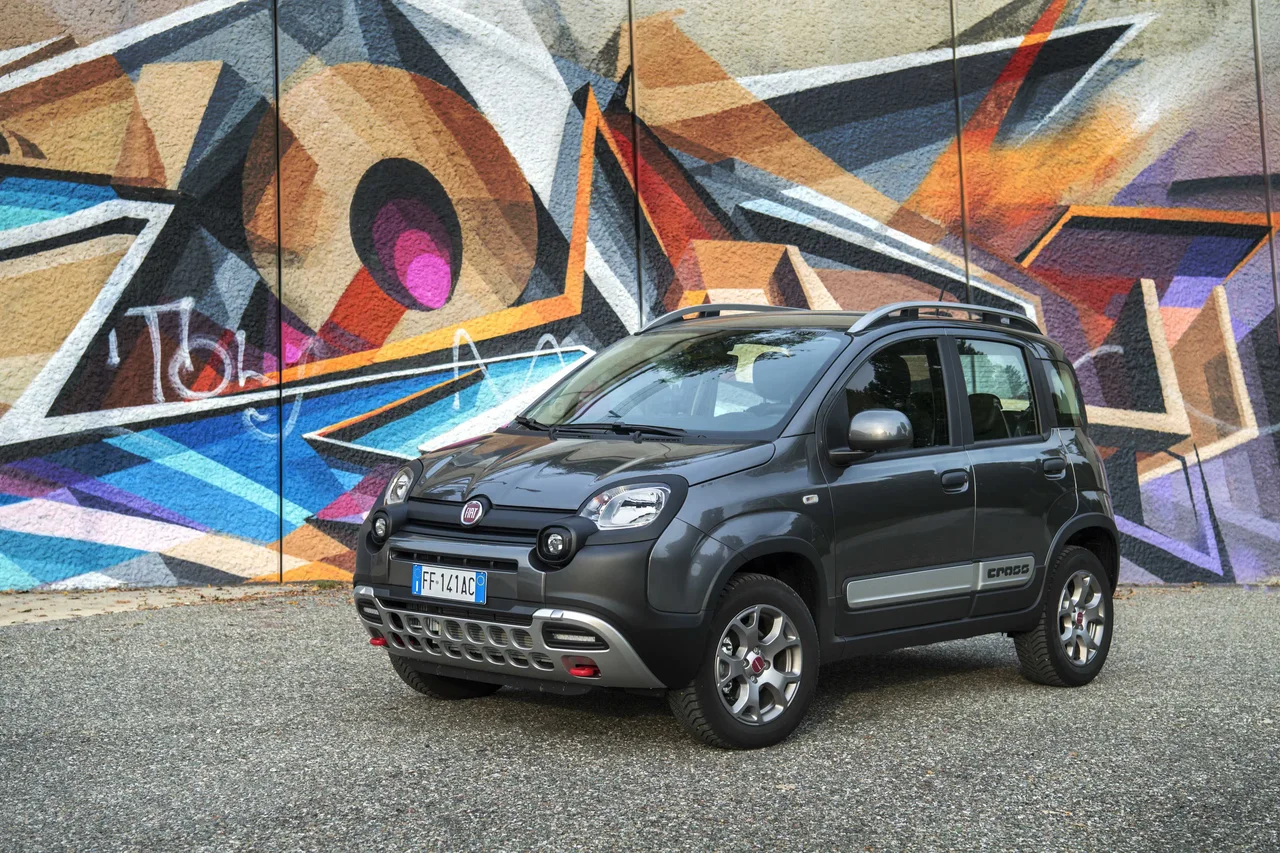 Exterior 15