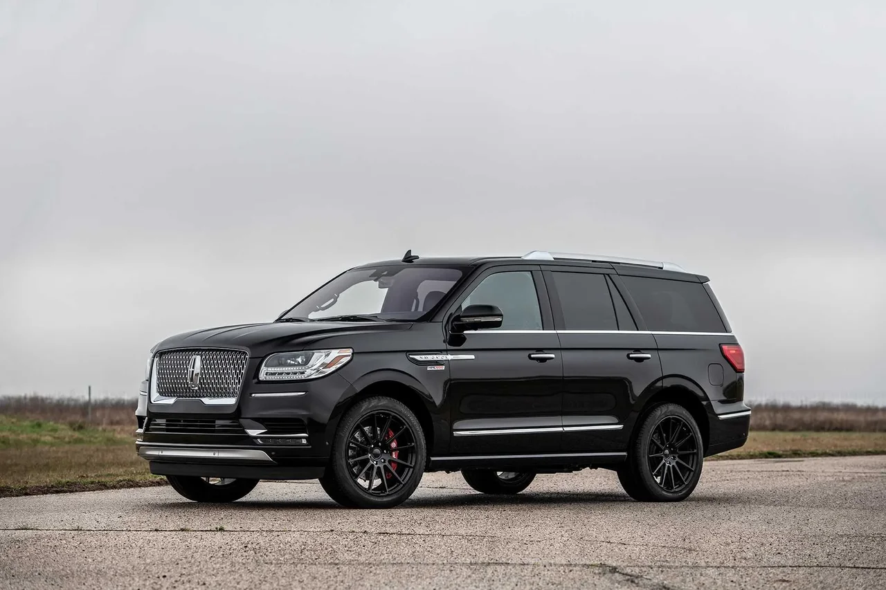 Exterior 4