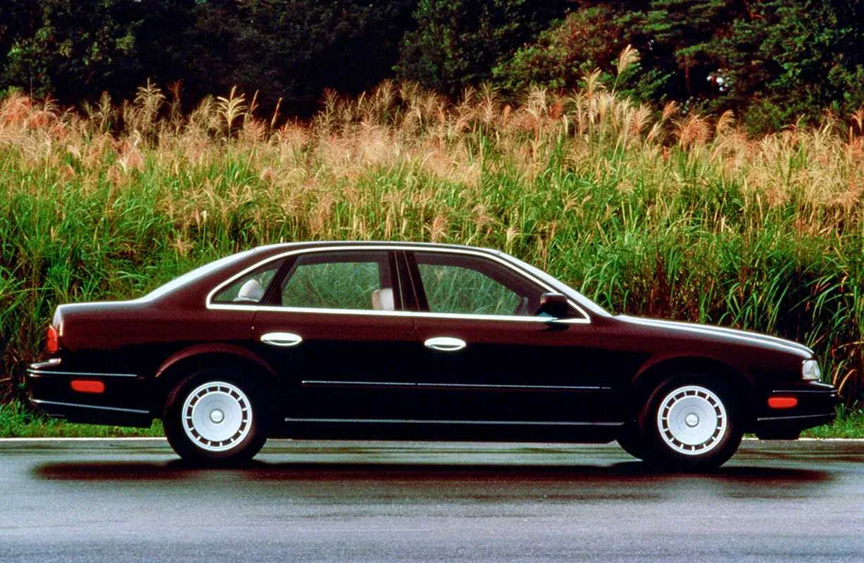Exterior 3